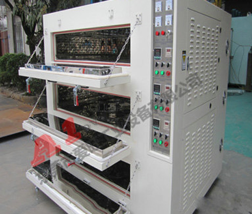 A1-1402 網(wǎng)板型烤箱 A1-1402 網(wǎng)板型烤箱